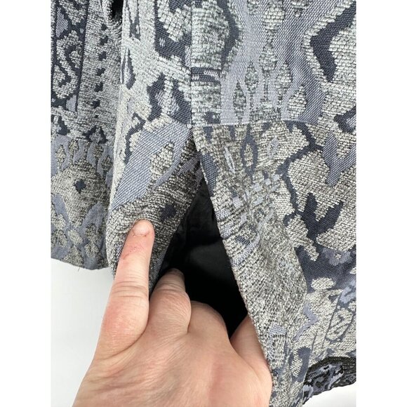 SUSAN GRAVER Artisan Embellished Snap Close Tapestry Jacket Grey Size 6 - Picture 3 of 12